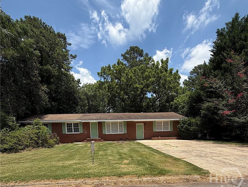 1st image of 255 Vista Dr