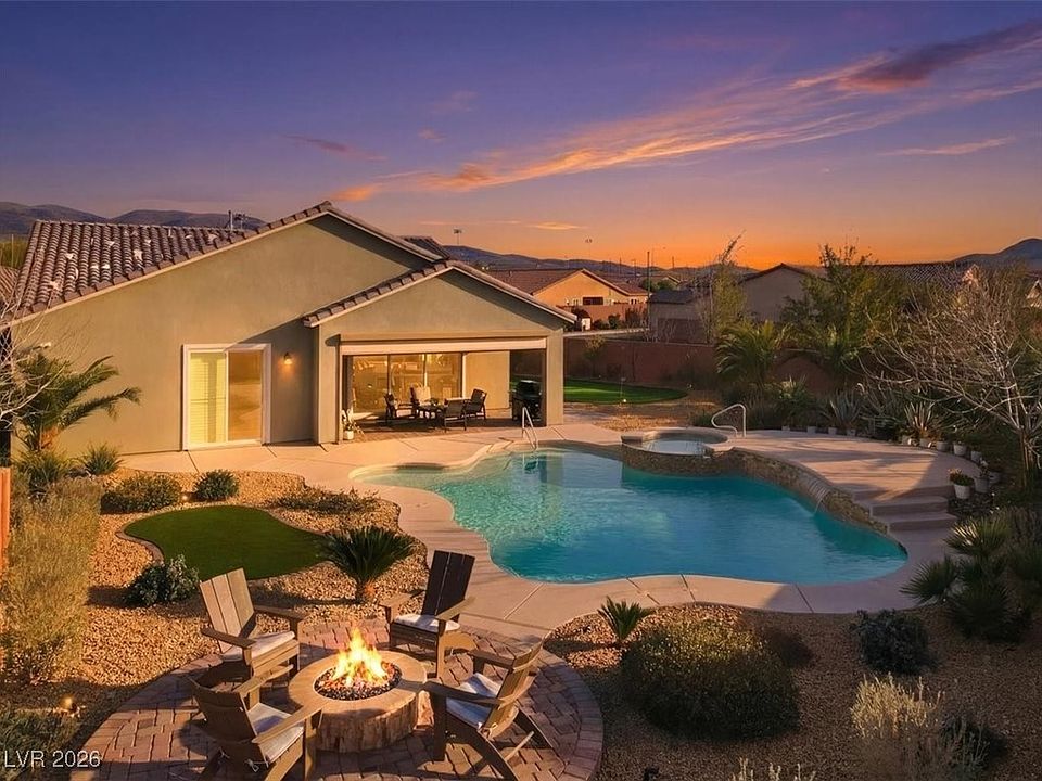 1st image of 2531 Ballatore St
