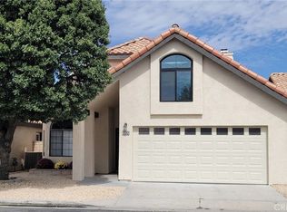 19242 Palm Way, Apple Valley, CA 92308