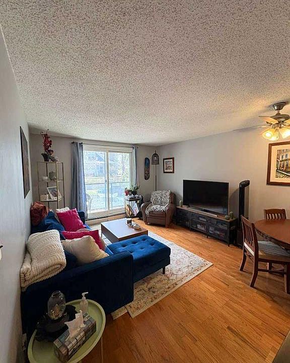 1st image of 1808 W 18th St SW #201