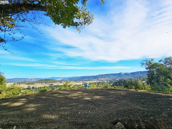 0 Black Oak Dr, Roseburg, OR 97471