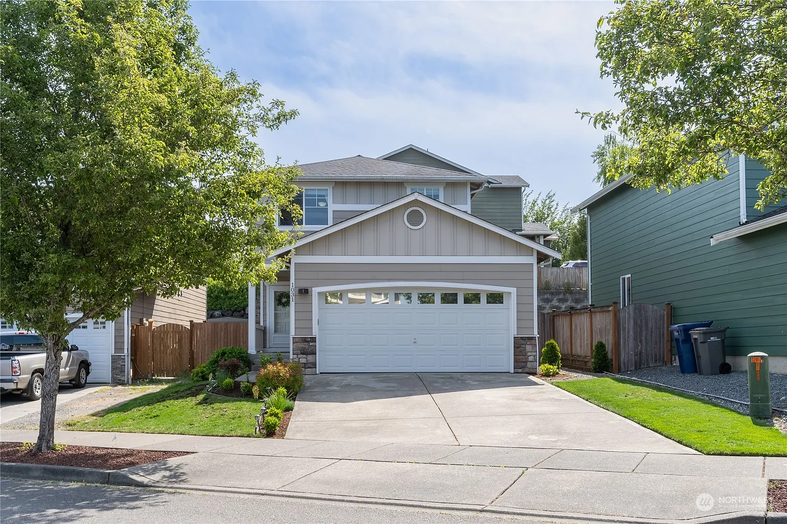 1031 73rd Drive SE photo 1