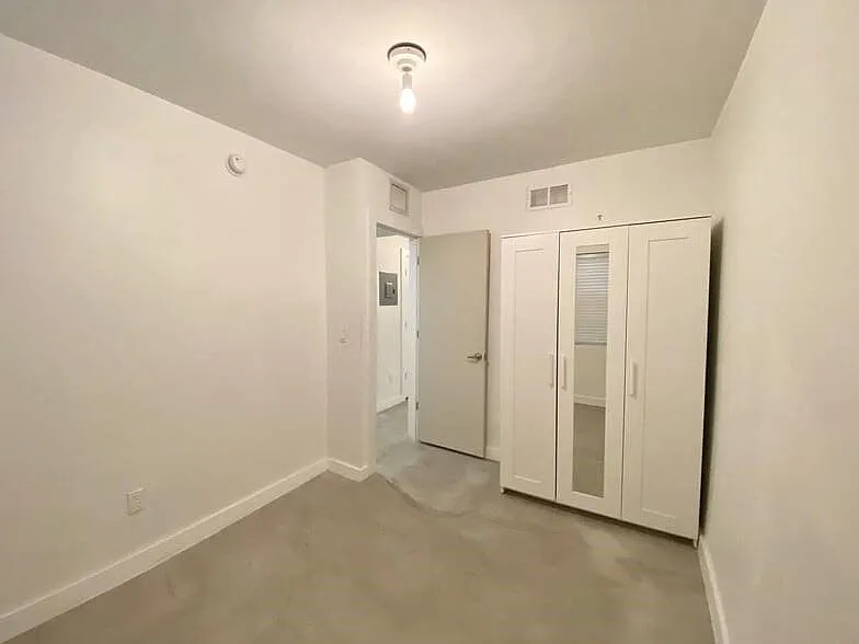 1 bed, 500 sqft, $1,690 — Photo 3