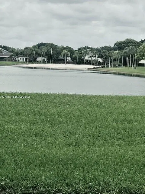 Heron At The Hammocks — Photo 4