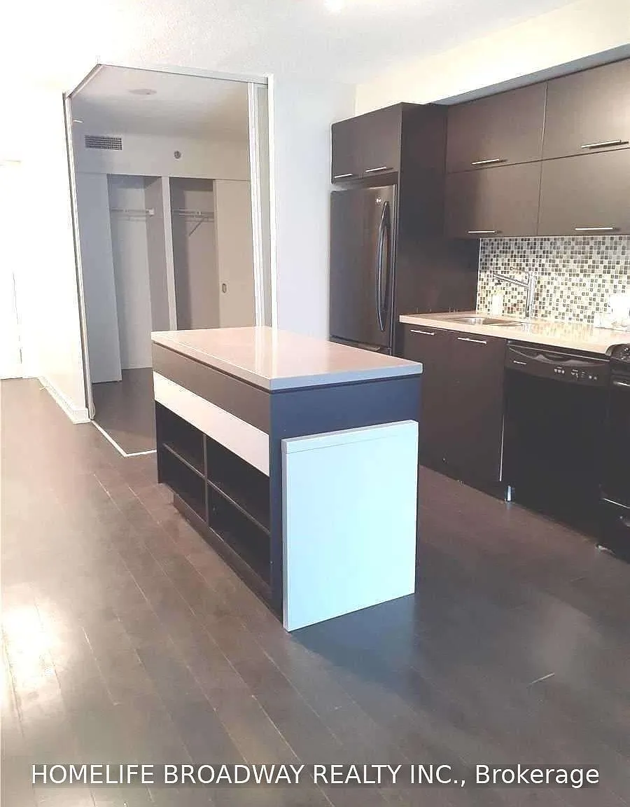 2 bed, $3,000 — Photo 2