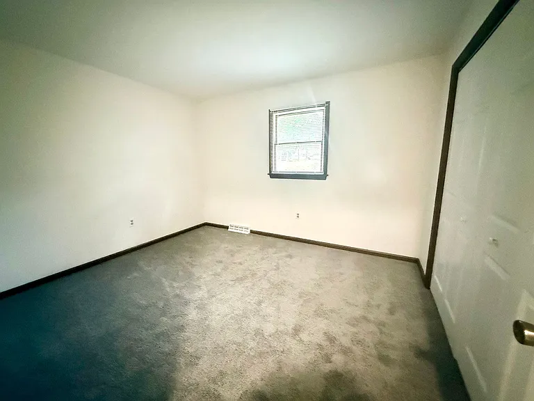 239 N Plum St #5 — Photo 12