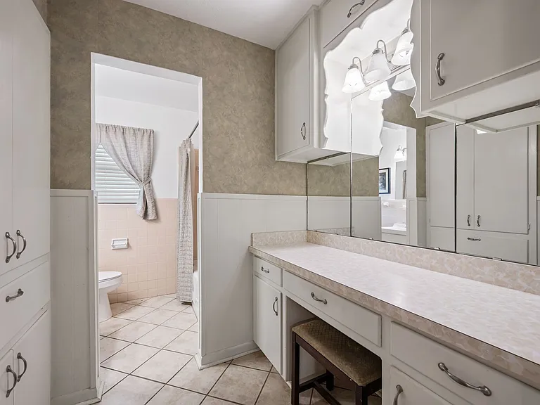 1332 Brookside Dr — Photo 14