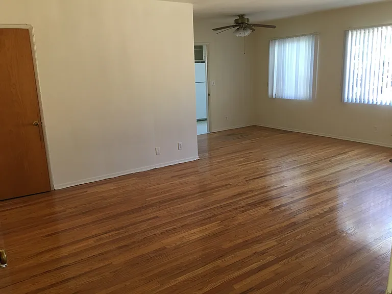 8581 Colgate Ave #8 — Photo 4