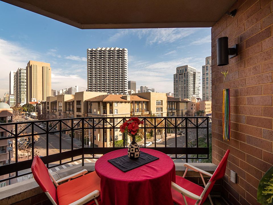 1st image of 500 W Harbor Dr Unit 609