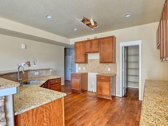 5th image of 10405 Abrams Dr