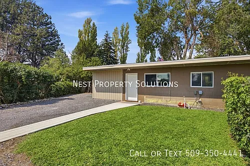 4460 Circle Pl NE Photo 1 4460 Circle Pl NE Photo 1