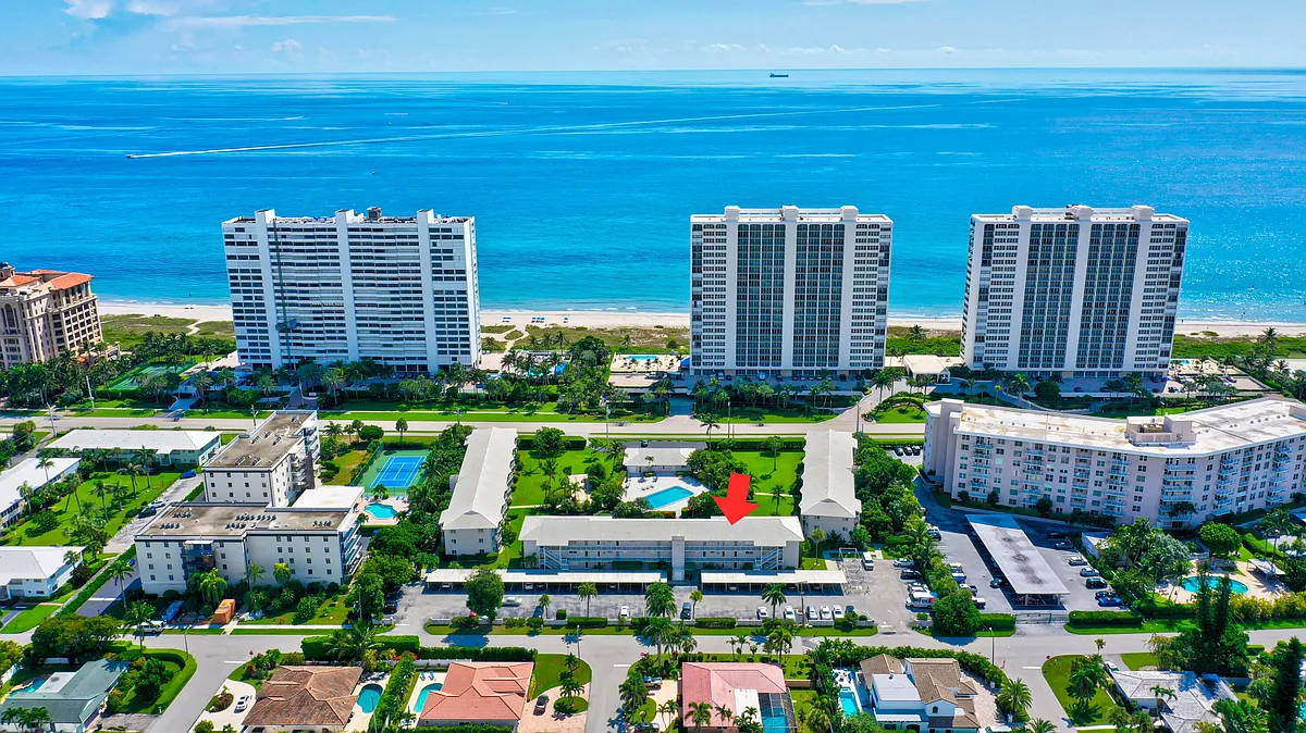 Building Photo - 2730 Banyan Rd #26