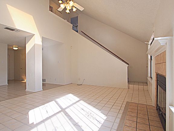 4th image of 2112 Cascade Dr