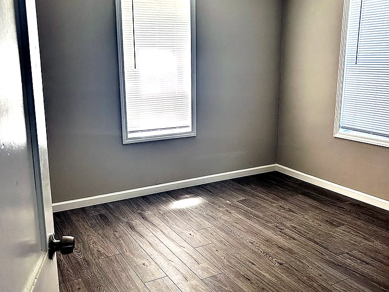 506 W Worley St — Photo 10