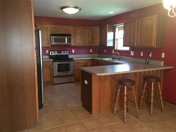 4th image of 3206 Arbor Lake Dr
