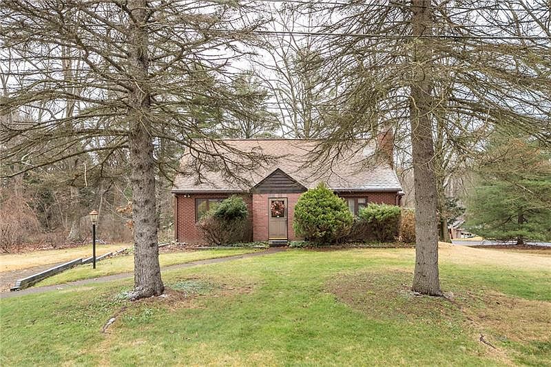 1st image of 101 High Oak Dr