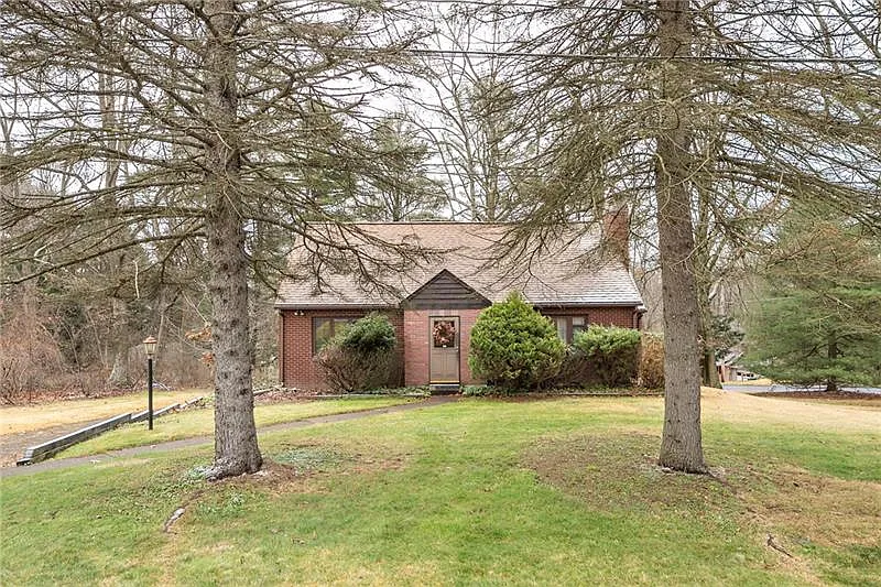 101 High Oak Dr photo 1
