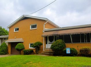 390 Gates Ave, Johnstown, PA 15906