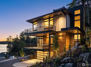 7112 NE 119th Ln, Kirkland, WA