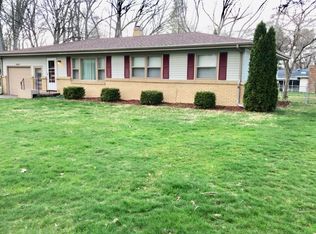 2083 Juniper Dr, Stevensville, MI 49127