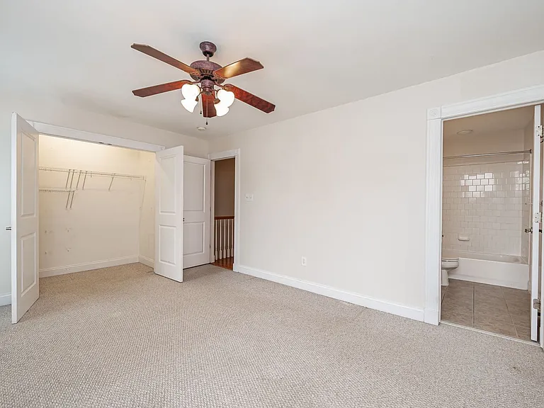 520 S Laurel St — Photo 9