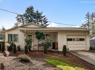861 Riverside Dr, Vernonia, OR 97064