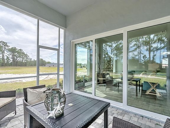 3rd image of 3018 King Palm Dr Lot 129