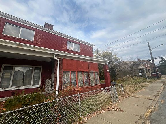 3rd image of 70 Harlem Ave