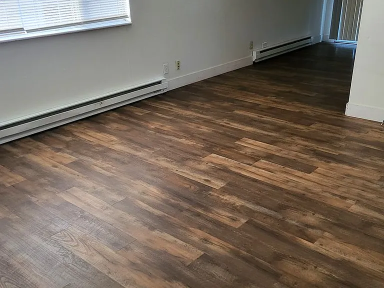 4483-4485 Campbell Dr SE — Photo 3