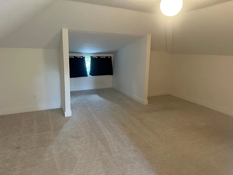 4635 NE Rodney Ave — Photo 18