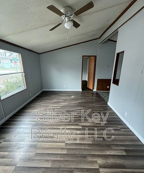 901 Eastanalee Ave Athens TN Zillow