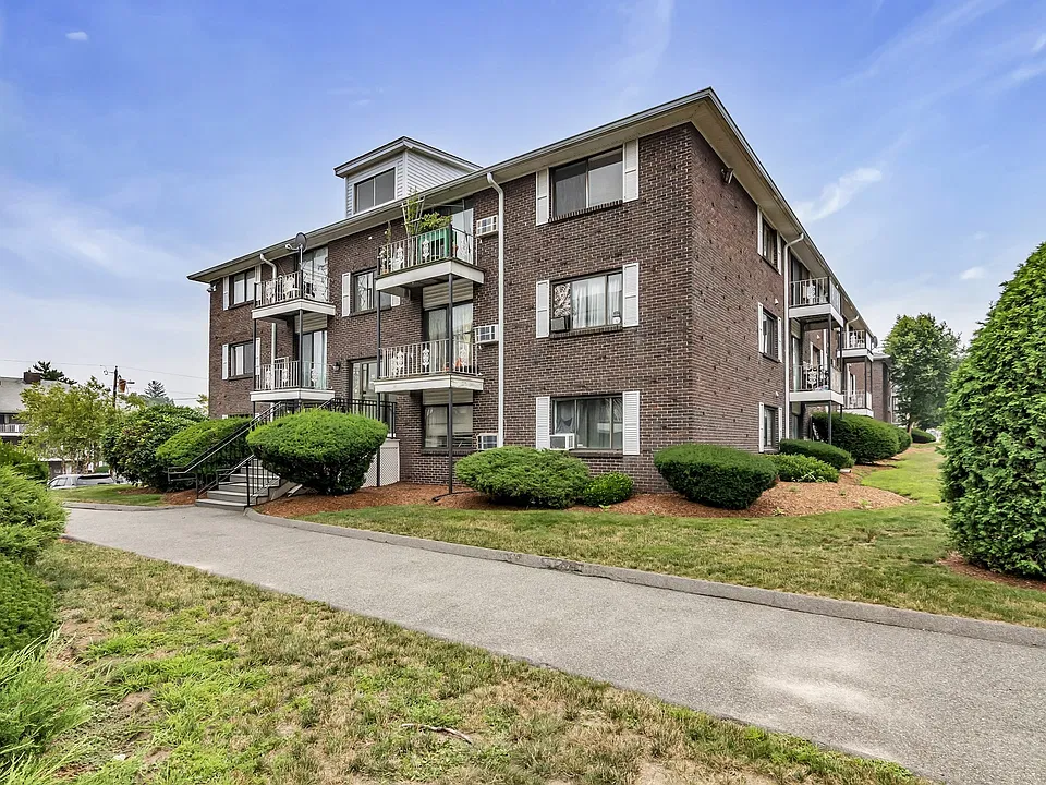 262 E Haverhill St #2