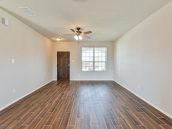 5th image of 7908 Spritsail Ln