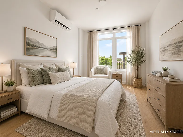 147 Stanhope St #4B — Photo 5