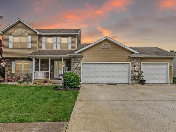 54062 Stonebridge Dr, Elkhart, IN 46514