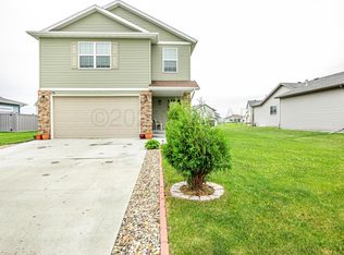 4920 Spencer Ln S, Fargo, ND 58104