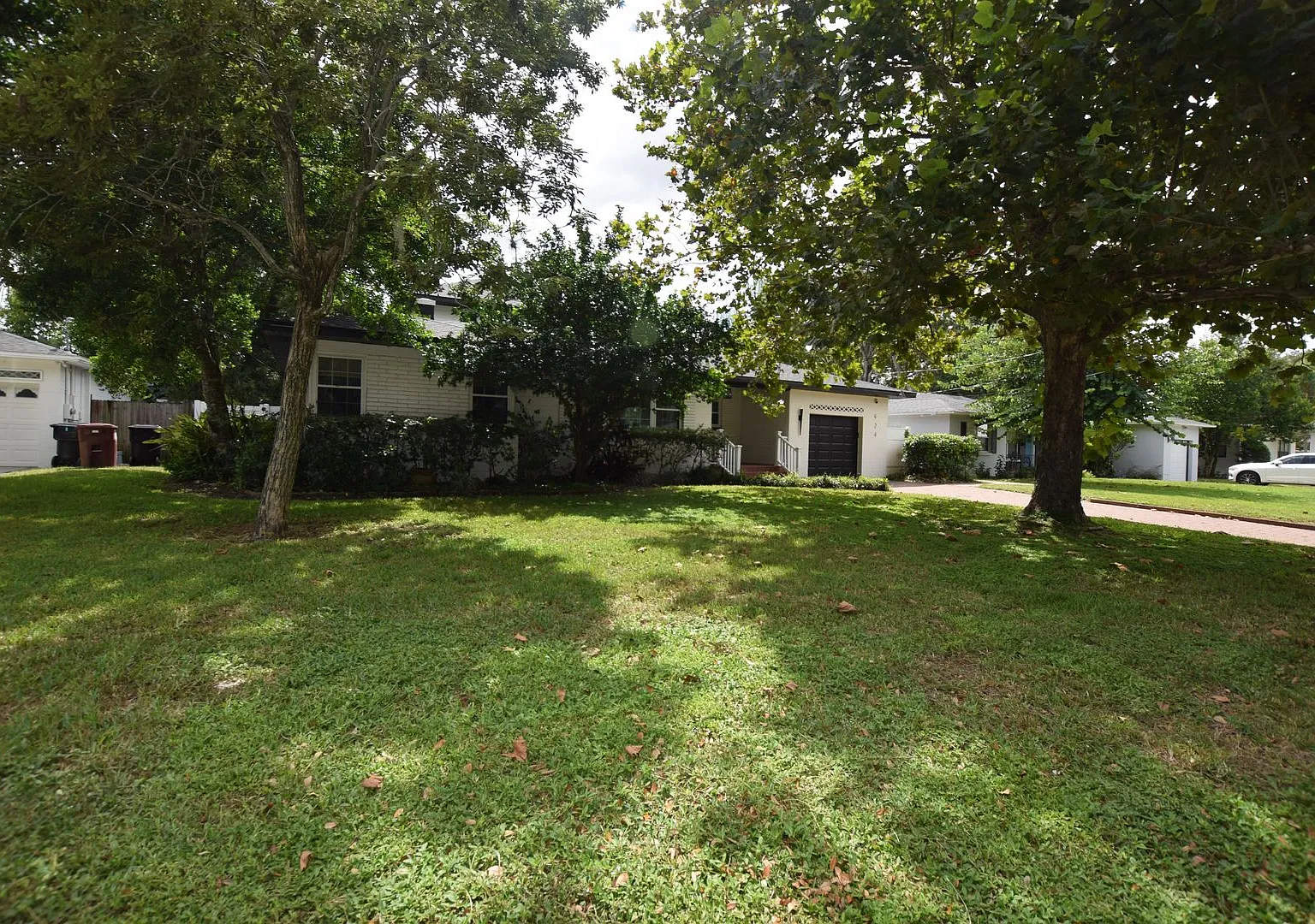 3 bedrooms/ 2.5 baths home for rent at 924 Boardman St. Orlando, FL 32804 — Photo 3