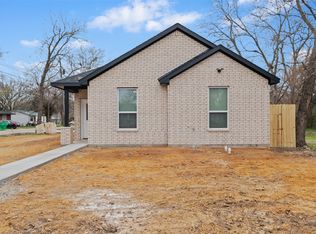 1412 Jean St, Gainesville, TX 76240