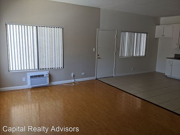 4th image of 12156 Sproul St #10