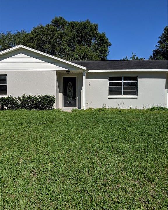 1st image of 247 Marion Oaks Crse