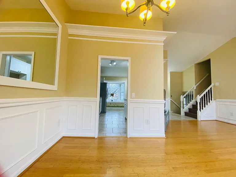 11266 Valley Bend Dr — Photo 16