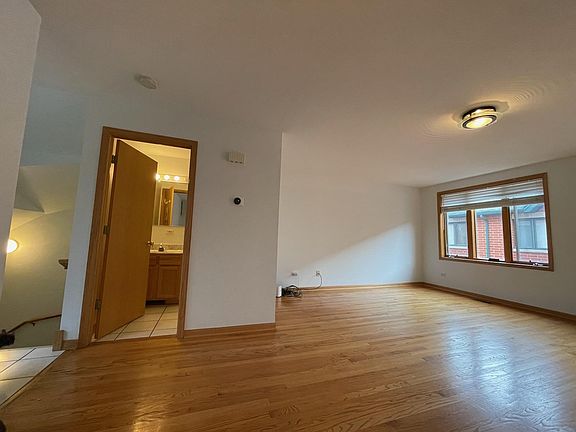 Large open living+dining room combo, 2nd floor half bath