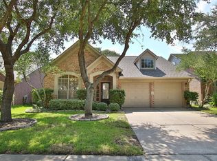5415 Santa Chase Ln, Sugar Land, TX 77479