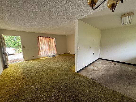2nd image of 411 Ainaola Dr