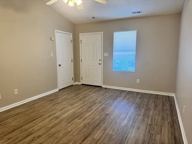 3236 Ridgewood Place Dr — Photo 5