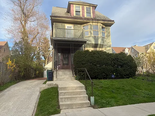 333 Ashland Ave Photo 1