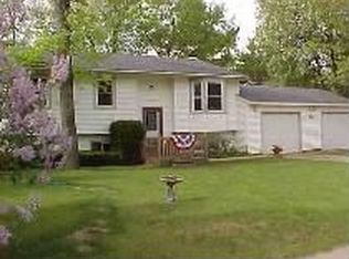 703 4th St, Kalkaska, MI 49646