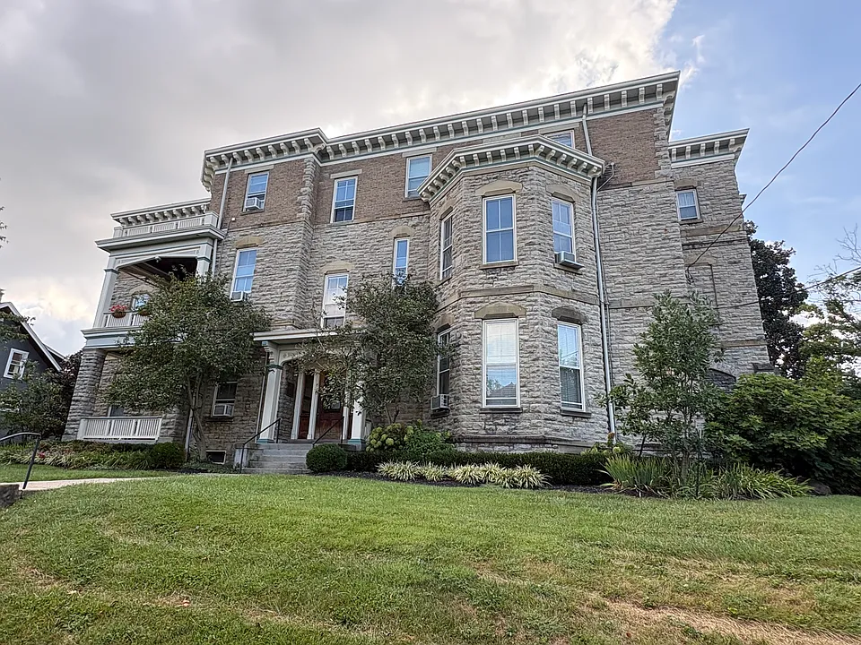 1321 Michigan Ave #4