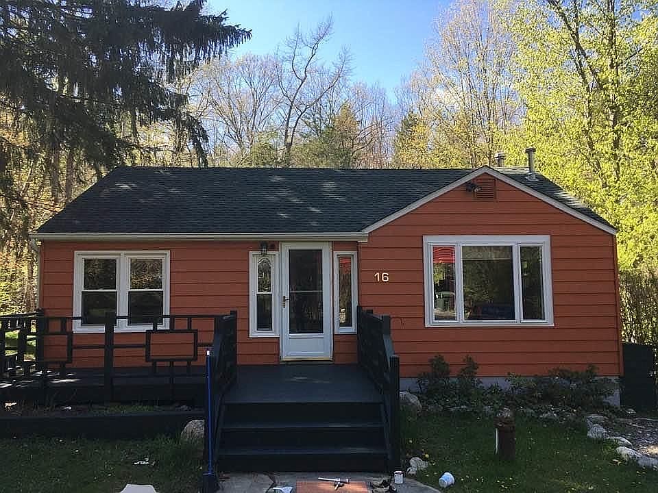 1st image of 16 Park Ln