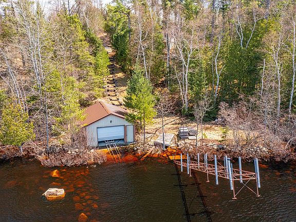 4th image of 359 Sunset Rd